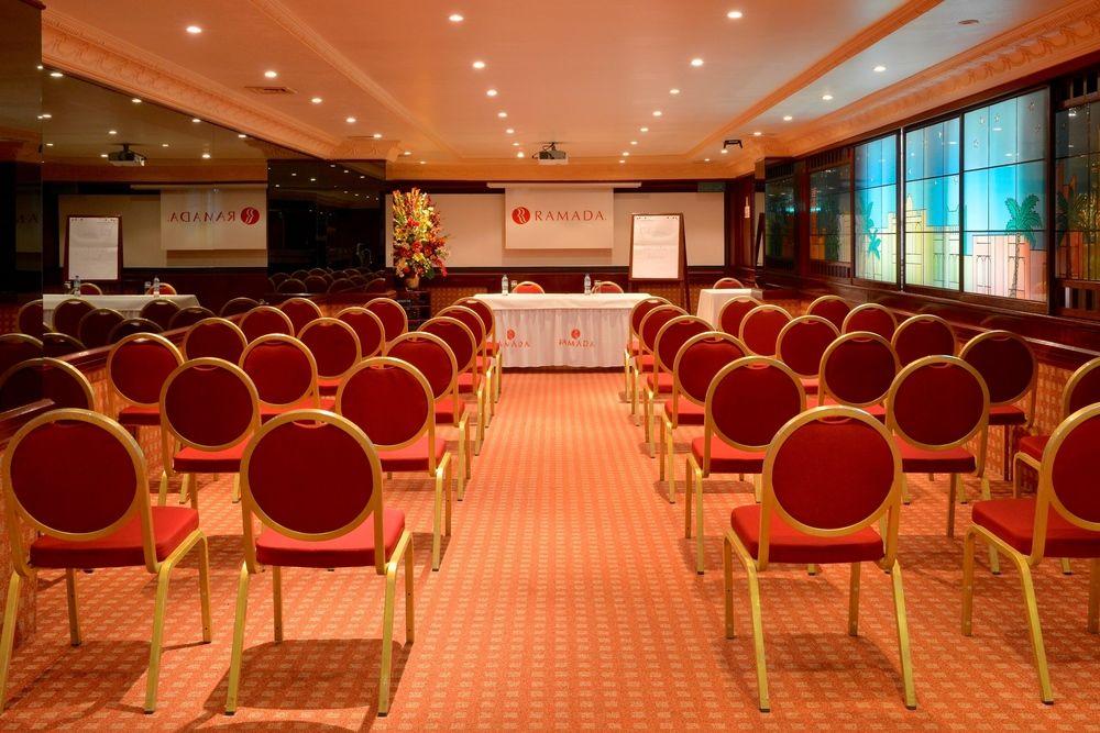 Ramada By Wyndham Bahrain Hotel Manamah Buitenkant foto