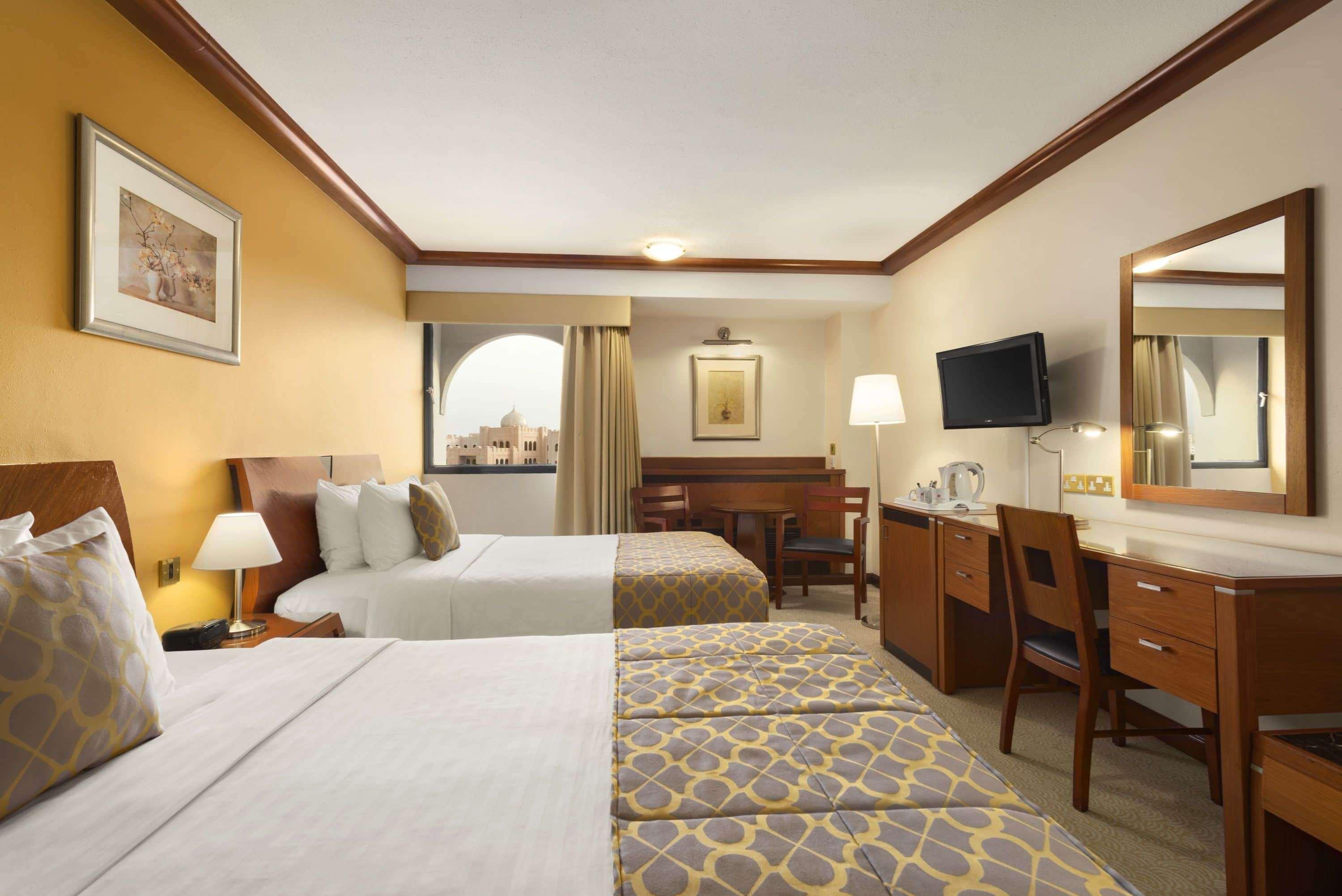 Ramada By Wyndham Bahrain Hotel Manamah Buitenkant foto