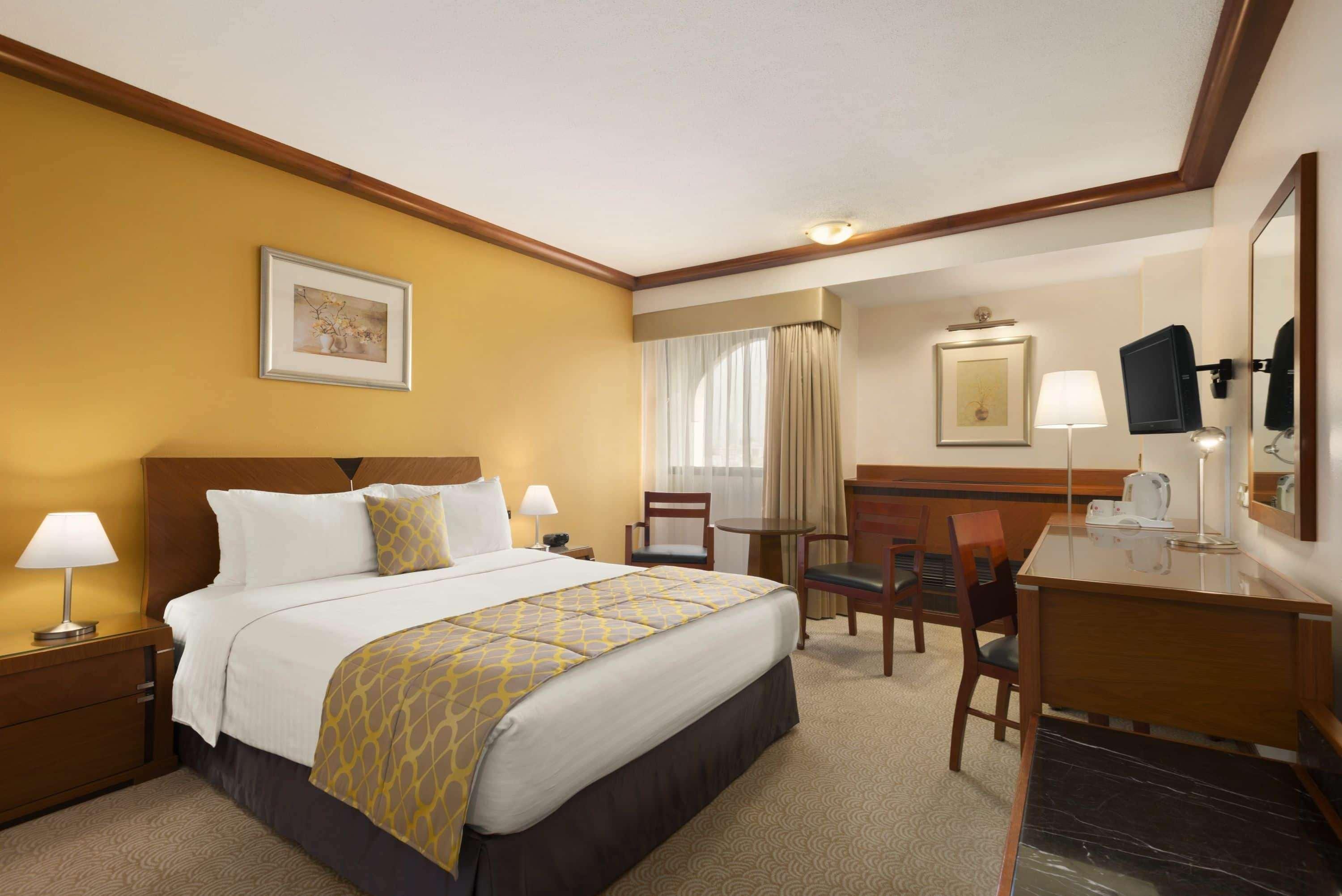 Ramada By Wyndham Bahrain Hotel Manamah Buitenkant foto