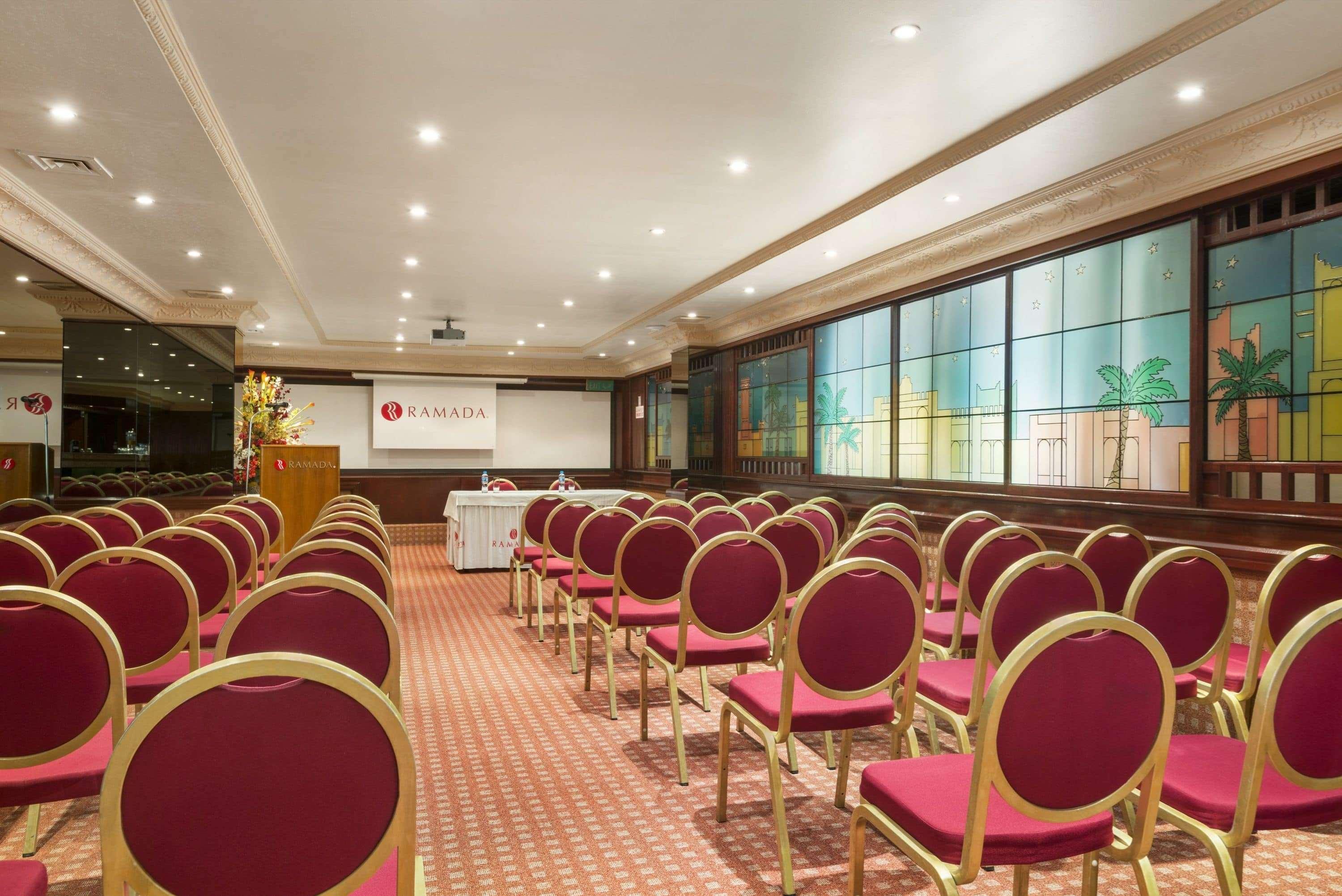 Ramada By Wyndham Bahrain Hotel Manamah Buitenkant foto