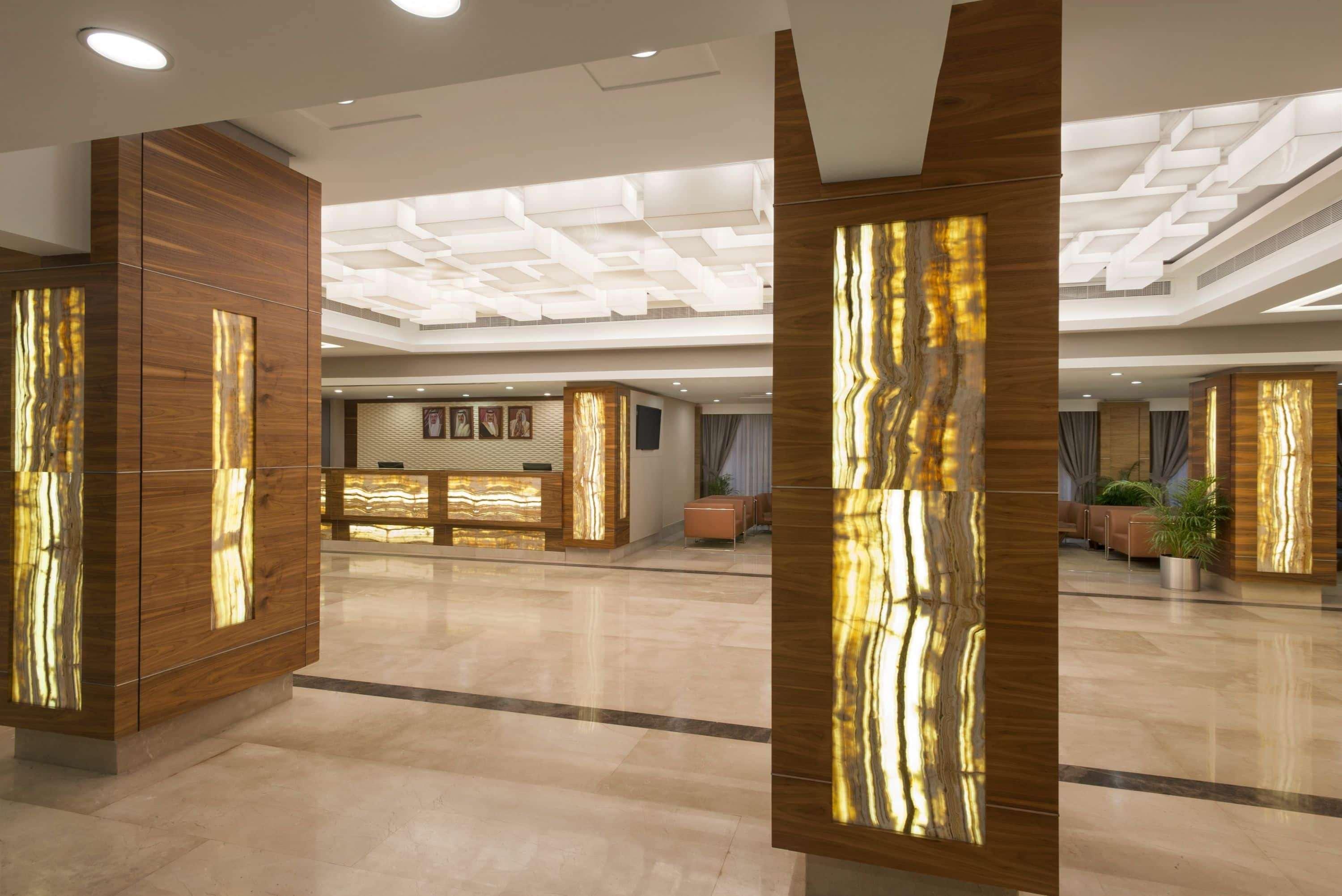 Ramada By Wyndham Bahrain Hotel Manamah Buitenkant foto