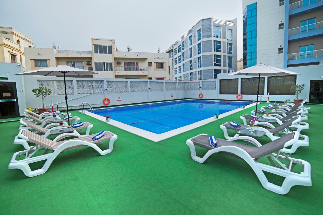 Ramada By Wyndham Bahrain Hotel Manamah Buitenkant foto
